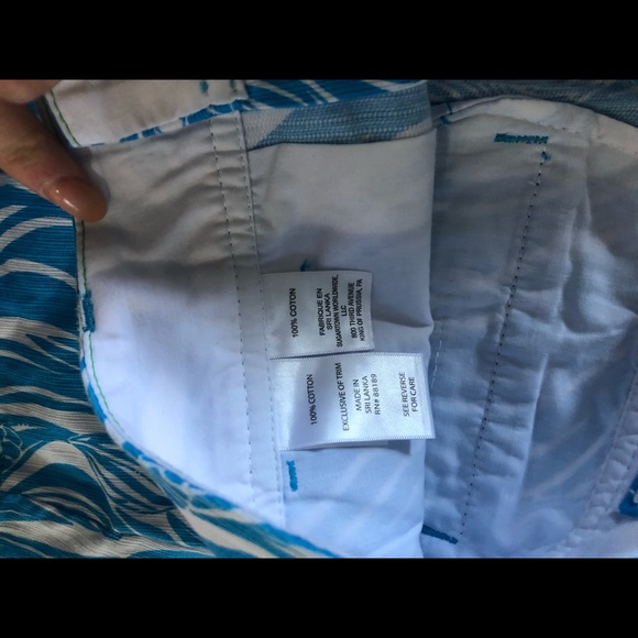 Lilly Pulitzer Shorts Size 2 - Picture 5 of 6